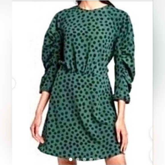 Who What Wear Dresses & Skirts - Who What Wear Green/blk polka dots dress